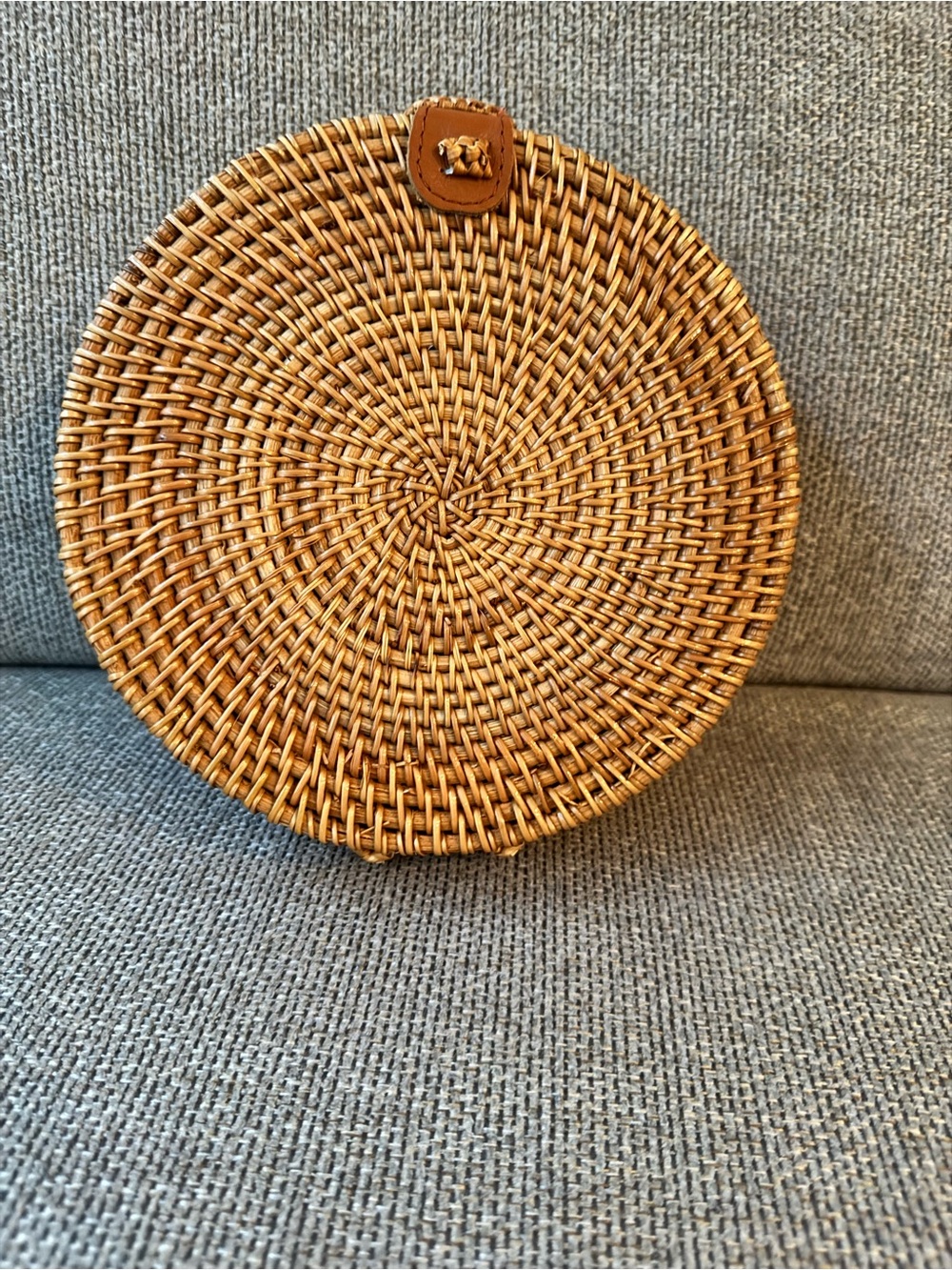 Round Woven Rattan Crossbody Bag in Natural Brown- never been used